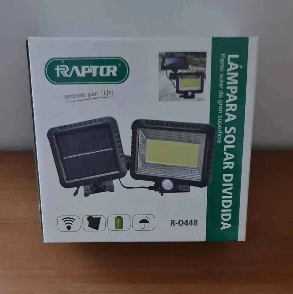 Faro LED Solare Raptor R-0448 con Pannello Separato e Sensore di Movimento IP65